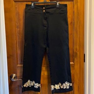 👉FINAL Havenbleu boutique Capri pants sea shells detail 6